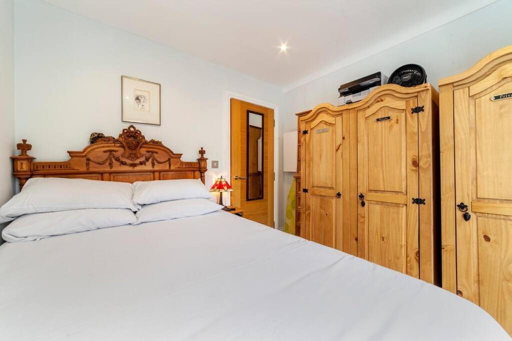 Outstanding Antique 1Br Flat In Soho Lägenhet London Exteriör bild
